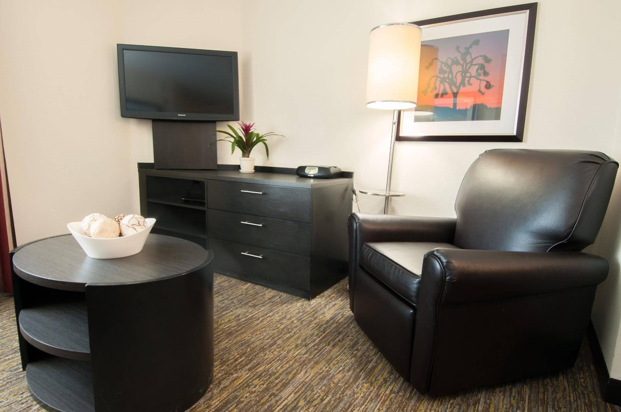 Sonesta Simply Suites Anaheim Garden Grove Exteriör bild