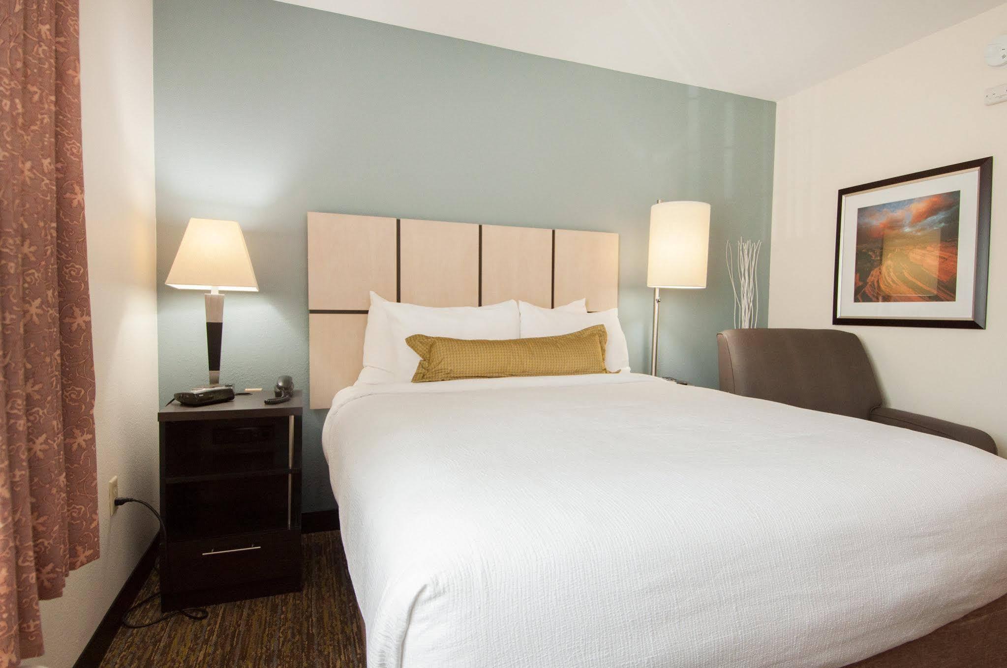 Sonesta Simply Suites Anaheim Garden Grove Exteriör bild