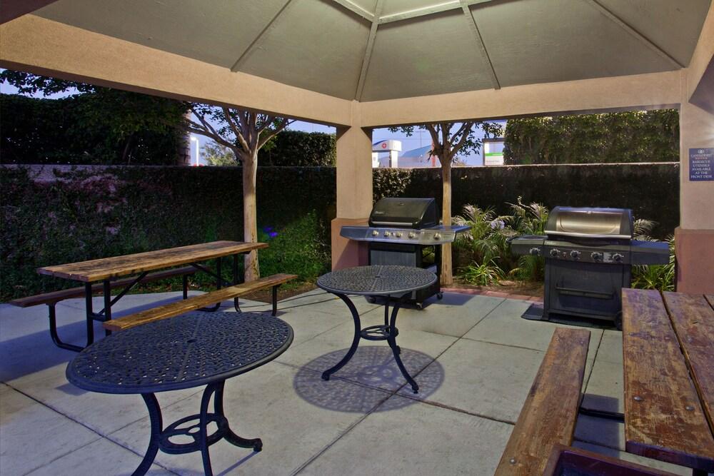 Sonesta Simply Suites Anaheim Garden Grove Exteriör bild