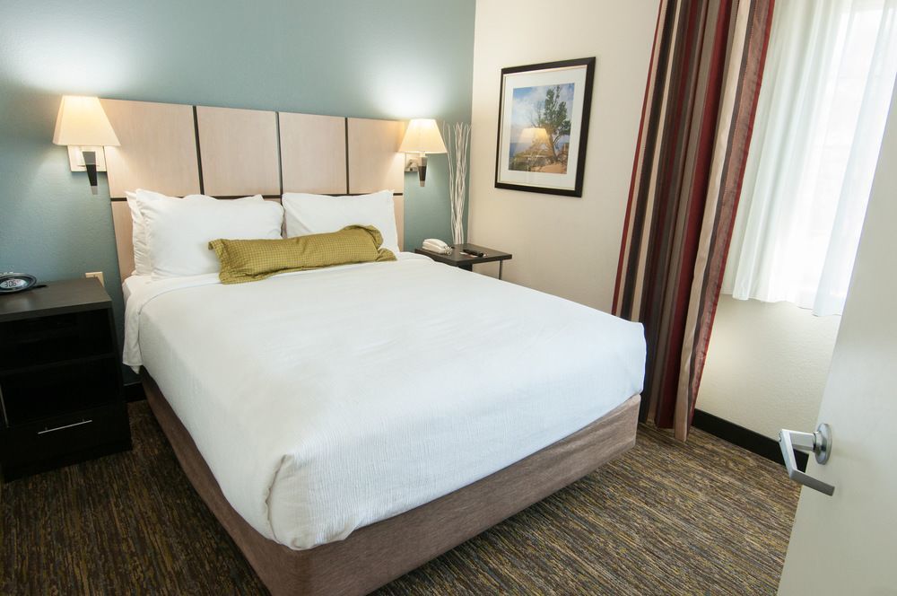 Sonesta Simply Suites Anaheim Garden Grove Exteriör bild