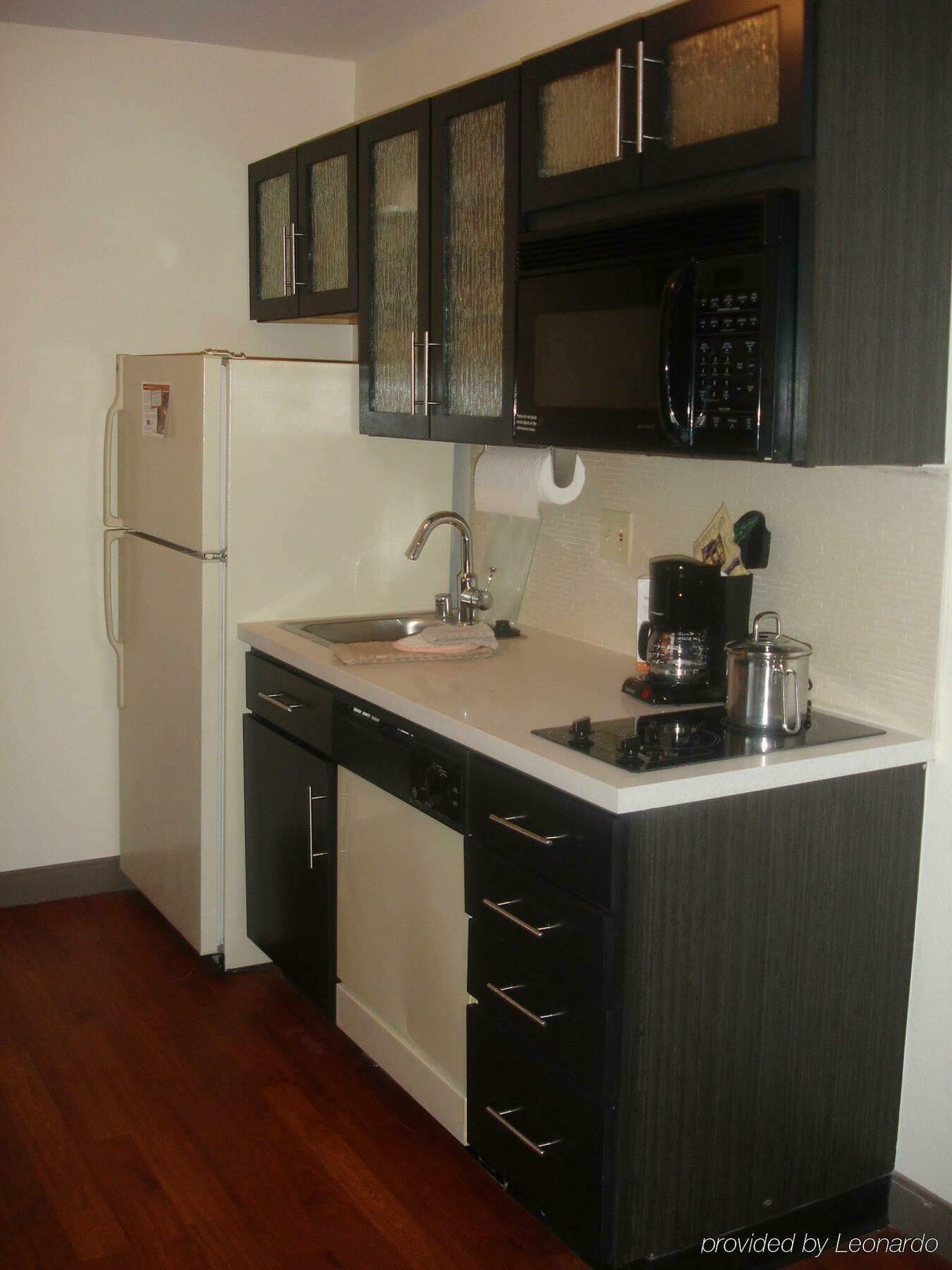 Sonesta Simply Suites Anaheim Garden Grove Exteriör bild