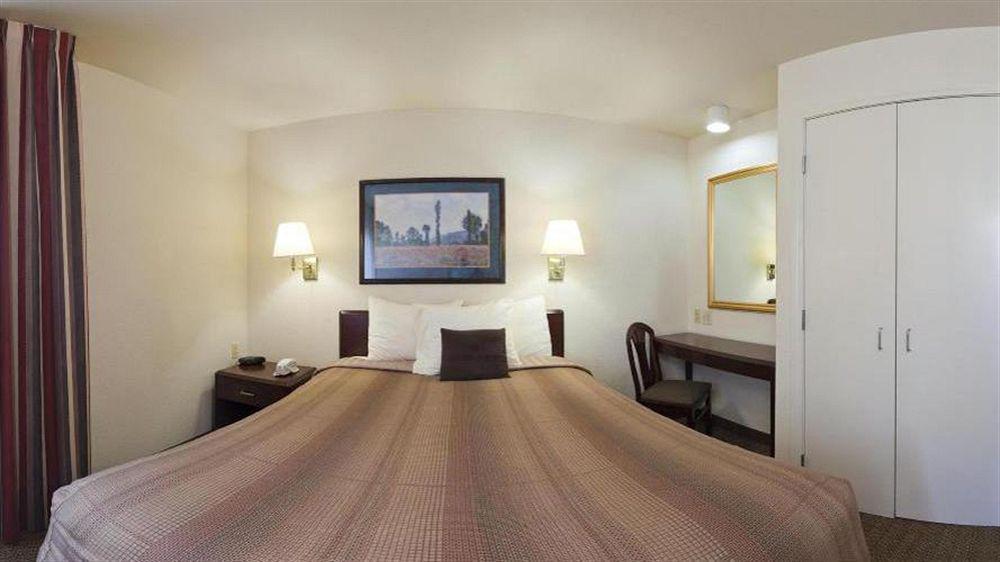 Sonesta Simply Suites Anaheim Garden Grove Rum bild